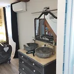 Chez Jerome, Au Pied De La Cite Medievale Carcassone