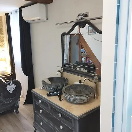 Chez Jerome, Au Pied De La Cite Medievale Καρκασόν