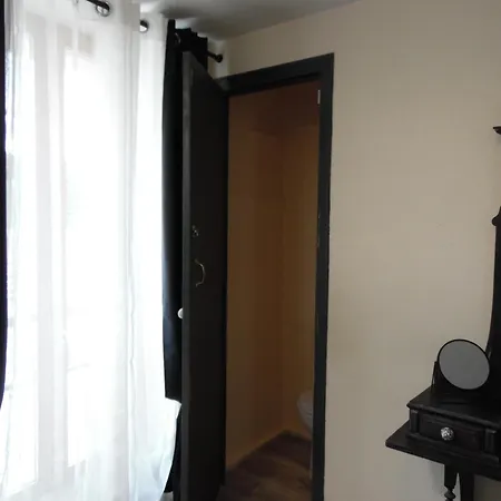 Apartman Chez Jerome, Au Pied De La Cite Medievale